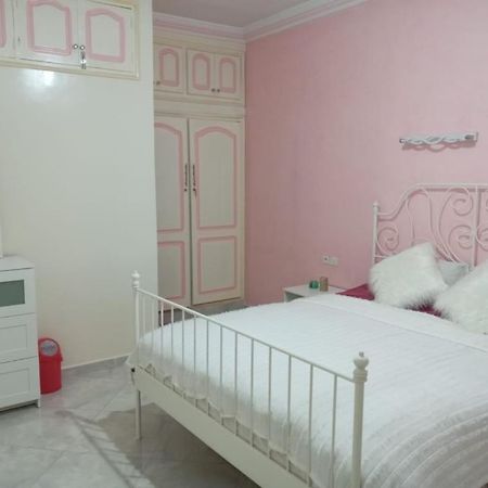 Appartement Familial Convivial مدلة المظهر الخارجي الصورة